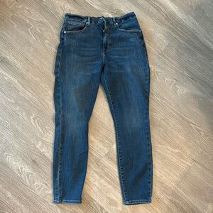Good American skinny jeans color b265